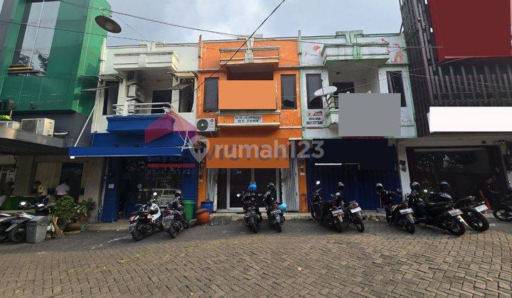 DISEWAKAN Ruko Lokasi Ramai, Dekat RS Lavalette, Parkir Bersama KOndisi Siap Huni dalam Kompleks Ruko Cocok untuk Kantor, Toko, Butik, dll Kota Malang  2