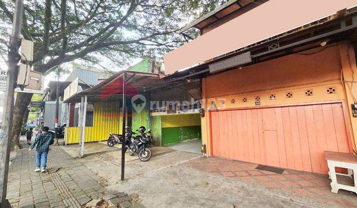 DISEWAKAN Ruko Lokasi Strategis Pinggir Jalan Besar dan Ramai Selangkah Statiun Kota Baru Malang, Cocok untuk usaha Oleh-oleh Kuliner, Kantor, Ekpedisi, Dll Kota Malang  2