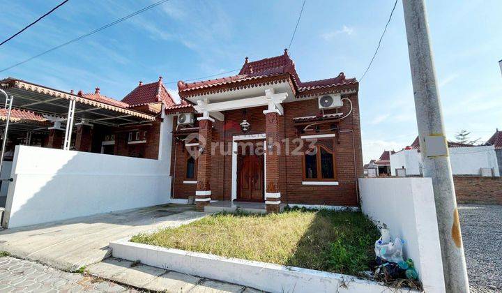 DI SEWAKAN Rumah Dalam Perumahan Perambanan Village Klaten, layout klasik jawa, lingkungan asri, one gate system, dekat Candi Plaosan, dan candi prambanan
 2