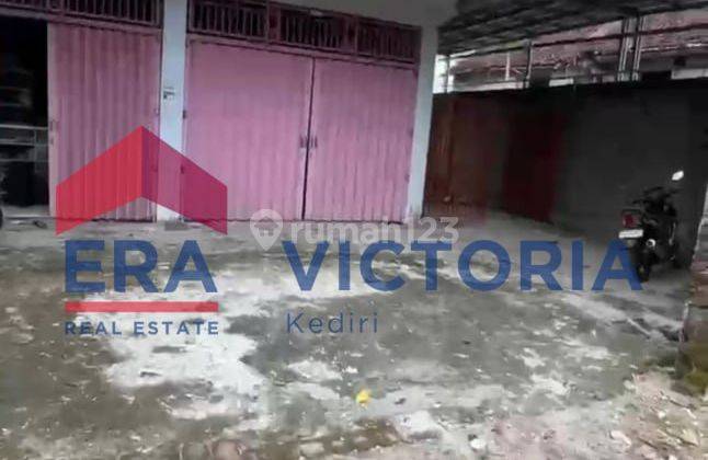Dijual Ruko Lantai 2 Area Kertosono Terdapat Rumah Tinggal, 2 Bangunan Belum Finishing, Terdapat Tower Nilai Sewa 250 Juta/10tahun, Row Jalan Bisa Truck Maupun Kontainer 1