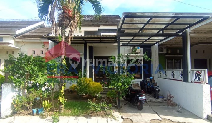 Dijual Rumah Full Furnished Dalam Perumahan di Pare Kab Kediri Lokasi Strategis Dekat Sgo Club Swimming Pool 2