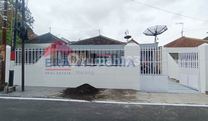 Rumah Siap Huni Lokasi Strategis Tengah Kota Di Lingkungan Aman & Nyaman Dekat Rumah Sakit Lavallete, Rumah Sakit Saiful Anwar, Smpn 5, Sekolah Cor Jesu, Stasiun, Pasar Klojen  2