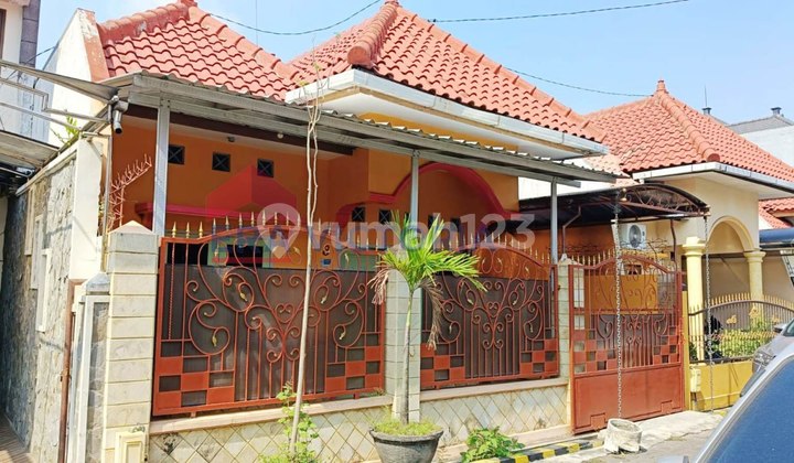 House for Sale Near Unikama Campus, Sukun Market, Bimasakti, 10 Minutes to the City Square, Main Market, 15 Minutes to Brawijaya University 2
