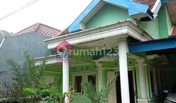 For Sale Ready-to-Occupy Home in Kediri City Housing Near Gambiran Hospital, Front Position House, Facing a Field, 5 Minutes from IAIN and MAN 1 Kota Kediri.