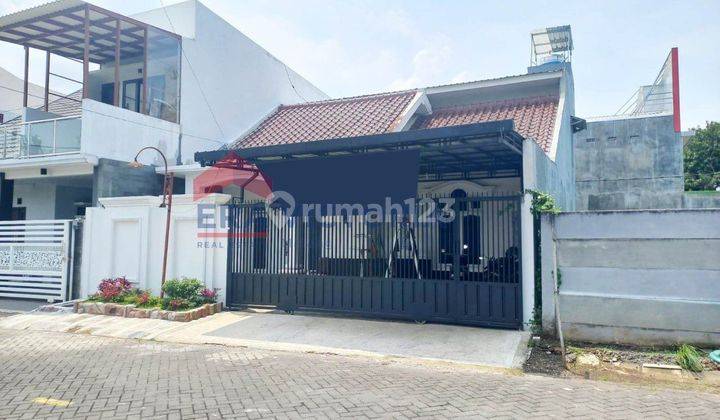 Dijual Rumah Fully Furnished Ada Tandon Atas Dan Bawah (sumur+sanyo). Row Jalan Lebar
dekat Dengan Bandara Dalam Perumahan Yang Tenang, Exit Tol Pakis, Wisata Wendit Dan Jalan
 1