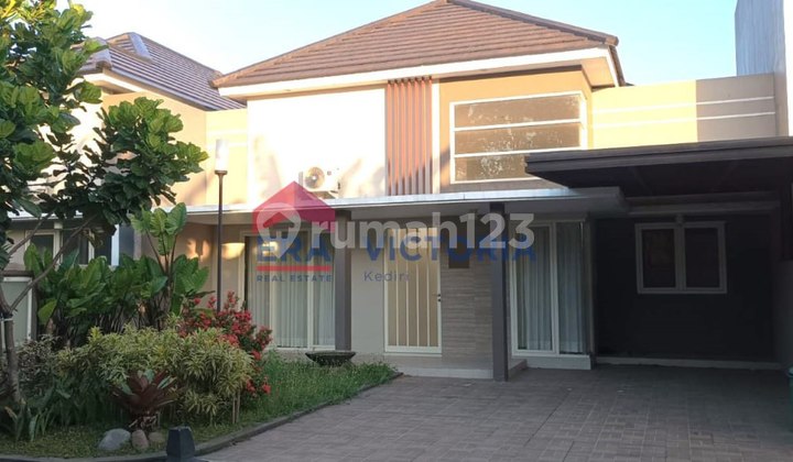 For Sale & Rent: Houses in a One Gate System Housing Estate, Strategic Location in Rejomulyo, Kediri City, 6 Minutes to Kediri City Square & Gambiran General Hospital.