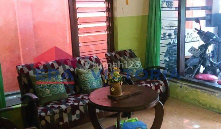 Rumah Dijual Berada Di Pandean Kota Kediri Akses 1 Menit Ke Jalan Patimura, 2 Menit Ke Jalan Dhoho, Kilisuci, Dan Pasar Setonobetek, Row Jalan 1 Mobil, Dekat Lapangan Futsal 2