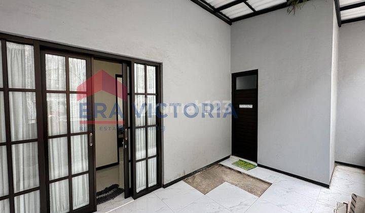 Dijual Rumah Semi Furnished Dengan Konsep Jepang Dearah Sumbersekar Dau Kondisi Sangat Istimewa, Minim Renovasi, Lokasi Nyaman, Keamanan 24 Jam  2