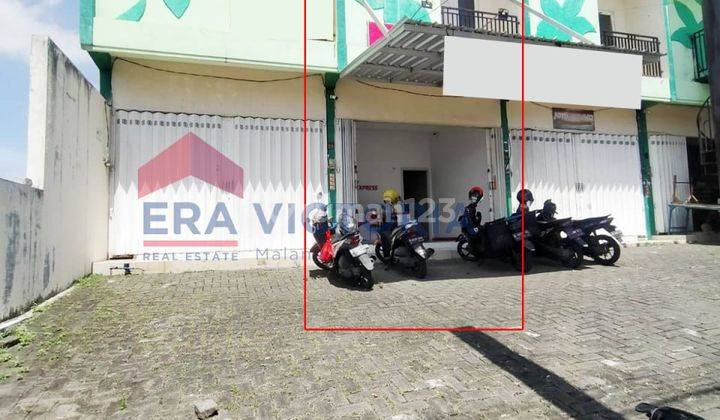Ruko Jual 3 Menit Ke Thursina Internasional Islamic Boarding School, 4 Memit Ke Cafe Bukit Delight, Cafe Grill Kanvill Dau, 7 Menit Ke Sunrise Resort, Penginapan Dan Kolam Renang  1