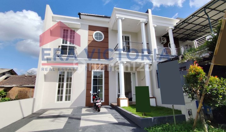 Find Your Dream Home? This House is the Answer! A Minimalist Residence With Modern Design and Exclusive Environment. Move-in Ready, Ready for Happiness! Featuring a Modern Green Ambiance in Malang City
