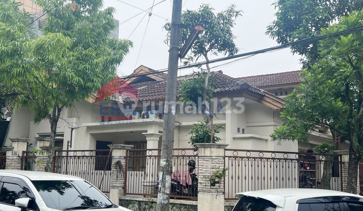 Lokasi Strategis Akses Mudah Posisi Hook, Dekat Kampus Ub, Polinema, Asia, Abm, Widyagama, Rumah Sakit Ub, Pusat Kuliner Suhat Cocok untuk Berbagai Macam Bisnis atau Usaha. Catatan : Rumah Dalam Proses Renovasi 2
