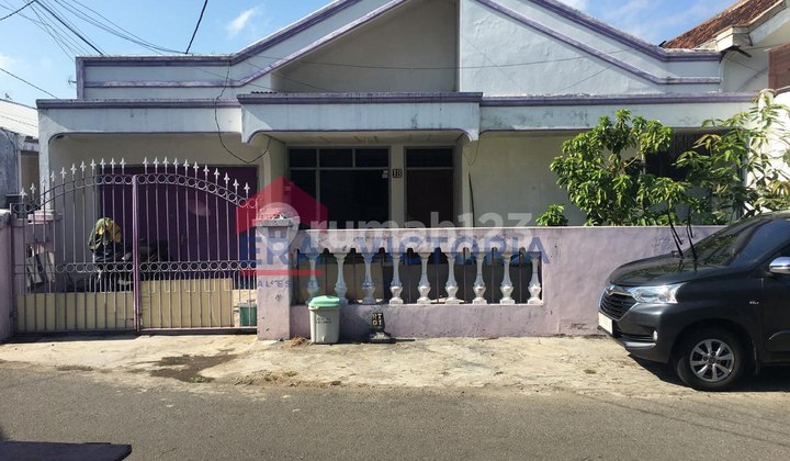 For Sale House in Kaliombo, Kediri City Near Alun-alun & Citra Keluarga Maternity Hospital 2