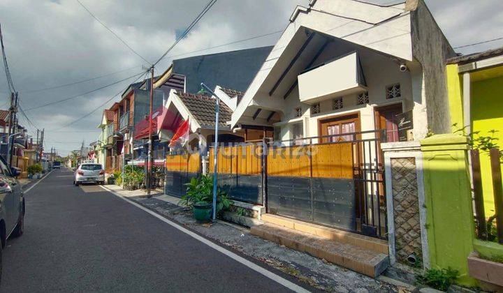 Dijual Rumah Kondisi Terawat Borobudur Agung Lokasi Strategis Tengah Kota Dekat Ke Kampus Abm, Asia, Polinema, Widyagama, Ub, Sekolah Hwa Ind, Pasar Blimbing, Kuliner Sudimoro, Suhat Akses Mudah Tengah Kota Malang 2