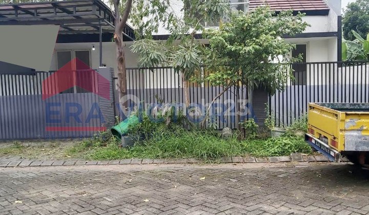 Rumah Jual Sewa Siap Huni Dalam Perumahan One Gate System,Keamanan 24 Jam Kawasan Tenang dan Nyaman Dekat Jalan Provinsi Krian-Taman, Spbu. Semi Furnished (Ac 1 Unit, Sofa) 2