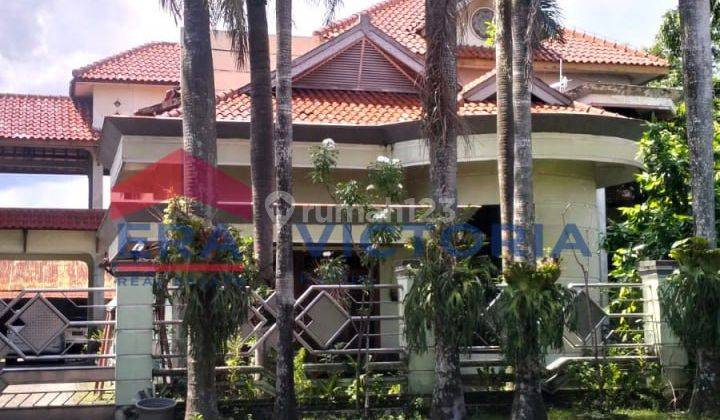 Rumah + Tempat Usaha 6 Kamar Mandi Dijual, 20 Menit Dari Kertosono, Berada Dijalan Provinsi Jombang - Surabaya, Luas Tanah Keseluruhan 12.000 M2 Beli Keseluruhan 10 Milyar 2