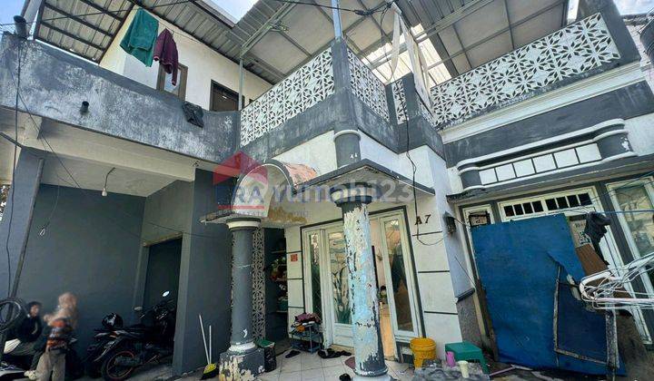 Dijual Rumah Kos Kondisi Aktif Di Belakang Kampus Kanjuruhan. Kawasan Mahasiswa Dan Kuliner, Akses Mudah, Dalam Perumahan 1