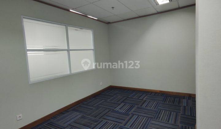 Sewa Kantor Tifa Building 173m2 Fitted Gatot Subroto Jakarta  2