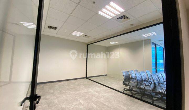 Sewa Kantor Menara Sunlife Luas 159 M2 Furnished Mega Kuningan 2