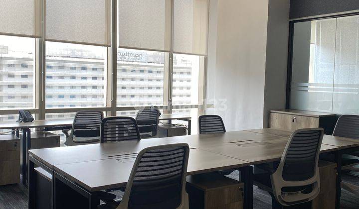 Sewa Kantor Siap Ditempati 4 Pax Furnish Thamrin Jakarta Pusat 1