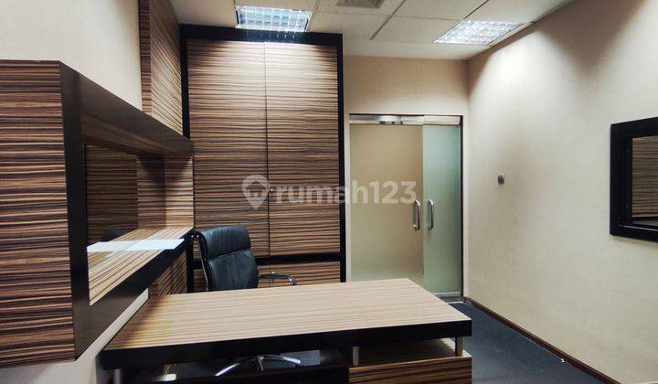 Sewa Kantor Menara Prima Luas 167 M2 Furnished di Mega Kuningan 2