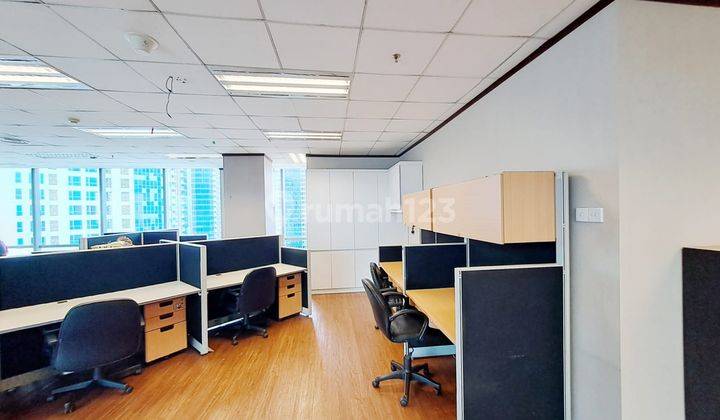 Sewa Kantor Pakuwon Tower 245 M2 Furnished Dekat Mall Kasablanka 2