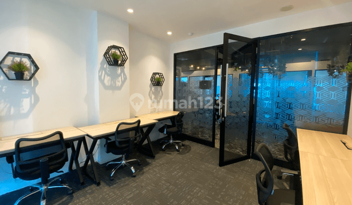 Sewa Kantor Siap Ditempati Furnished 5 Pax di Burza Tower Pik 1