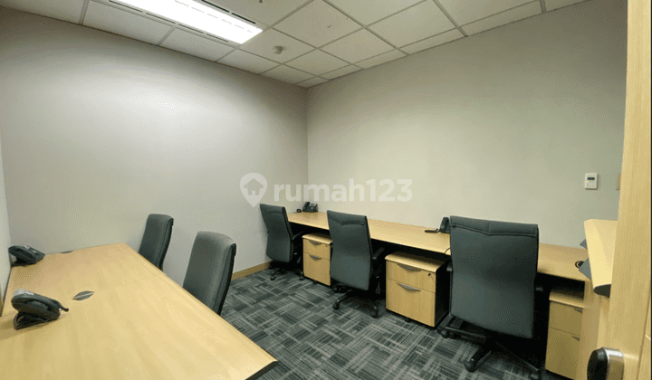 Sewa Kantor Siap Ditempati 5 Pax Dekat Plaza Senayan di Jakarta 2