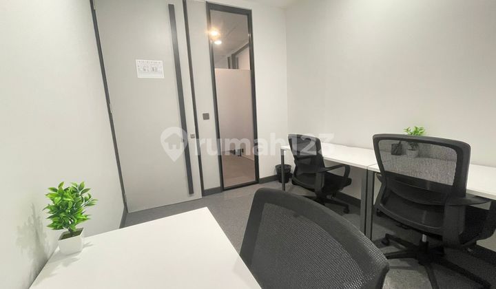 Furnished 3 Pax Unit Office at Sunlife Tower Kuningan Near LRT Furnished 3 Pax Unit Office at Sunlife Tower Kuningan Near LRT