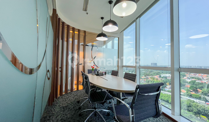 Kantor Unit Furnished 6 Pax di Manhattan Area Tb Simatupang