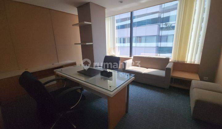 Sewa Kantor Palma One 132 M2 Furnished di Kuningan Dekat Lrt 2