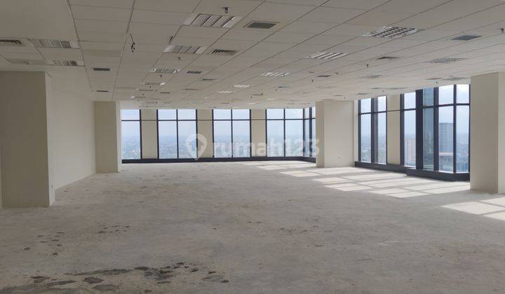 Disewakan Kantor Plaza Oleos Luas 276 M2 Bare di Tb Simatupang 1