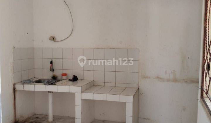 Rumah disewakan siap huni dekat pasar modern 2