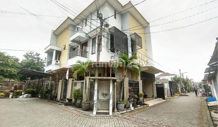 Rumah 3 Lt Dijual Murah di Jl.rungkut Asri Tengah, Rungkut, Surabaya 2