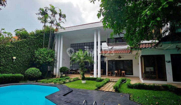 Rumah Terawat Dijual di Jalan Abdul Majid Kebayoran Baru 1