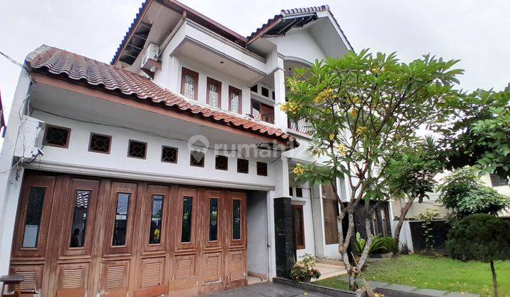 Rumah 2 Lantai Dijual Murah Daerah Elite Medan Baru 2