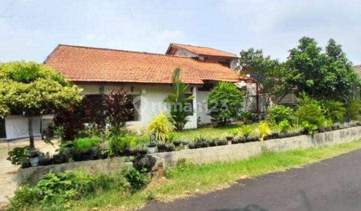 tampak depan rumah dosen ui di jual