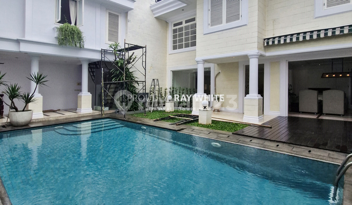 Exclusive & Life Changing Luxurious House At Pondok Indah Exclusive & Life Changing Luxurious House At Pondok Indah