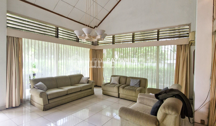 Affordable Ready-to-Live Home for Sale in Cinere, Depok 2