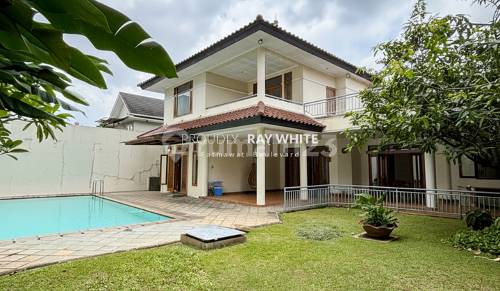2-Storey House Ready to Live, Prestigious Location Near Cipete Raya 2-Storey House Ready to Live, Prestigious Location Near Cipete Raya