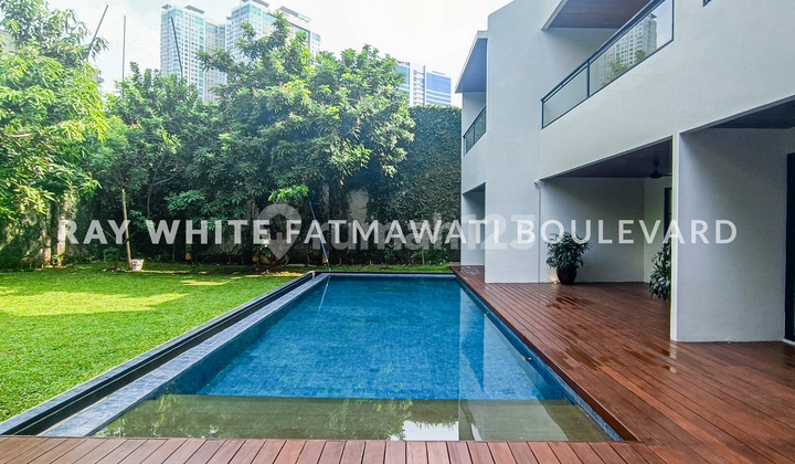 Kebayoran Baru Rumah Baru Gaya Tropis Lokasi Elite Dekat Senayan