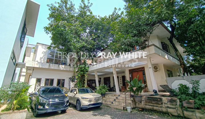 Comfortable house, lush, strategic wide road in Cipete Comfortable house, lush, strategic wide road in Cipete