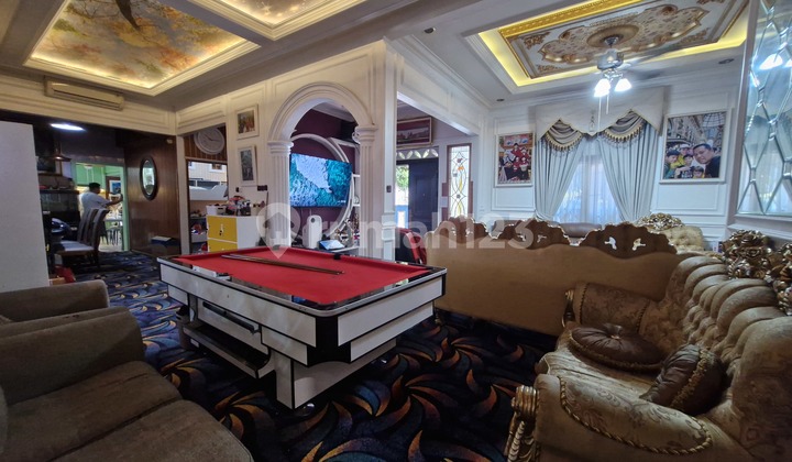 Dijual Rumah Mewah di Perumahan Rancho Indah