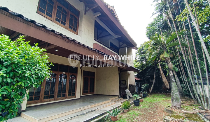 Cilandak, Rumah Hitung Tanah Row Jalan Lebar, Dekat Fatmawati