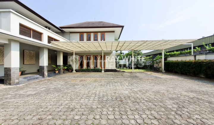 Rumah siap huni desain classic minimalist 1