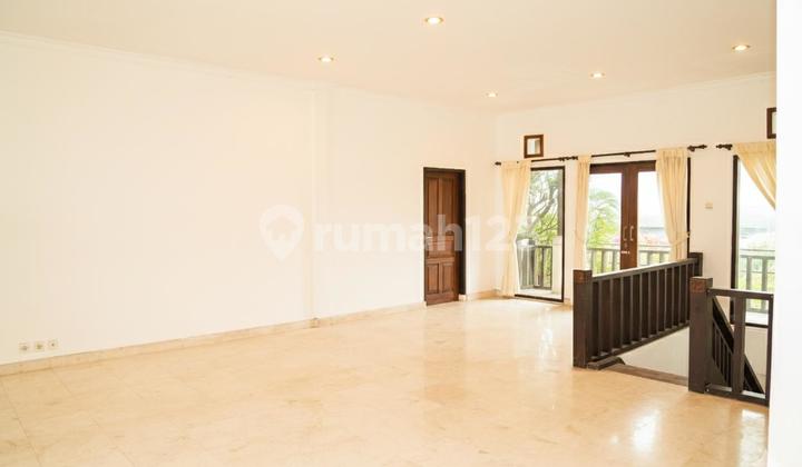 Rumah Lokasi Strategis Dekat Sekolah Internasional Ais Dan Trans Studio Mall 2