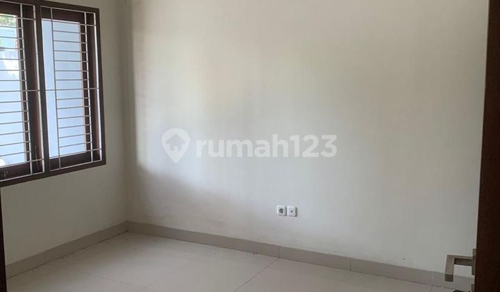 New Minimalist 2-Story House in Padang Sambian, West Denpasar 2