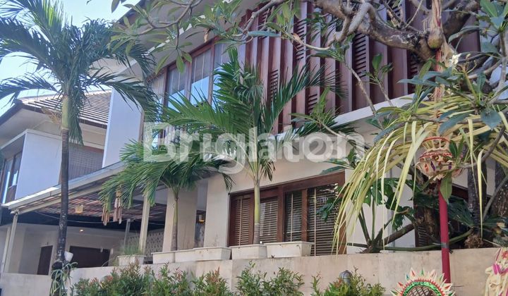 RUMAH CLUSTER 2 LANTAI SEMIFURNISH AREA PANJER,RENON RUMAH CLUSTER 2 LANTAI SEMIFURNISH AREA PANJER,RENON