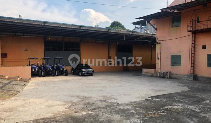 Gudang Jatiasih Bekasi Jawa Barat. Luas Tanah 4335 M2. Sertifikat Hak Milik