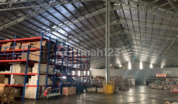 Warehouse for Sale Citereup - Bogor. Land Area 11025. Industrial, Commercial, and Residential Zone.