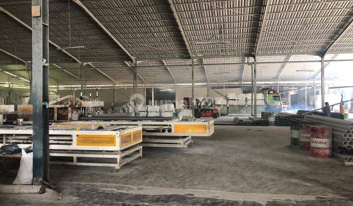 Pabrik Dan Gudang Strategis, Luas Dan View Gunung 2